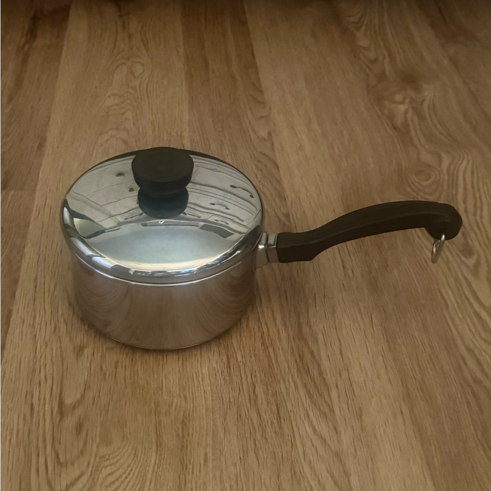 FARBERWARE 1 Quart Stainless Steel Saucepan w Lid Made in USA Vintage